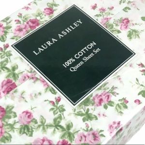 LAURA ASHLEY NATALIE VINTAGE FLORAL QUEEN SHEETS